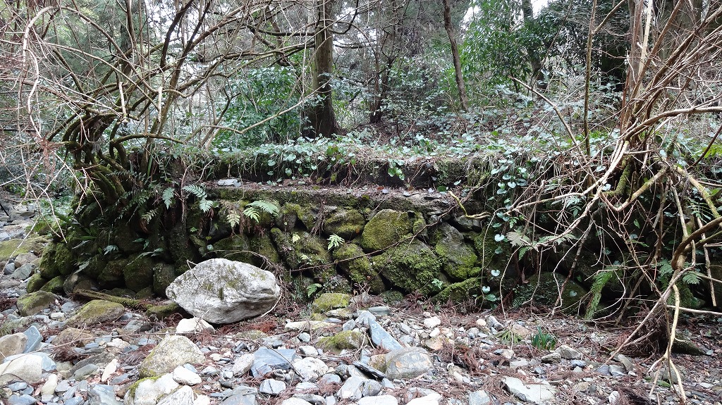 水無集落　橋跡