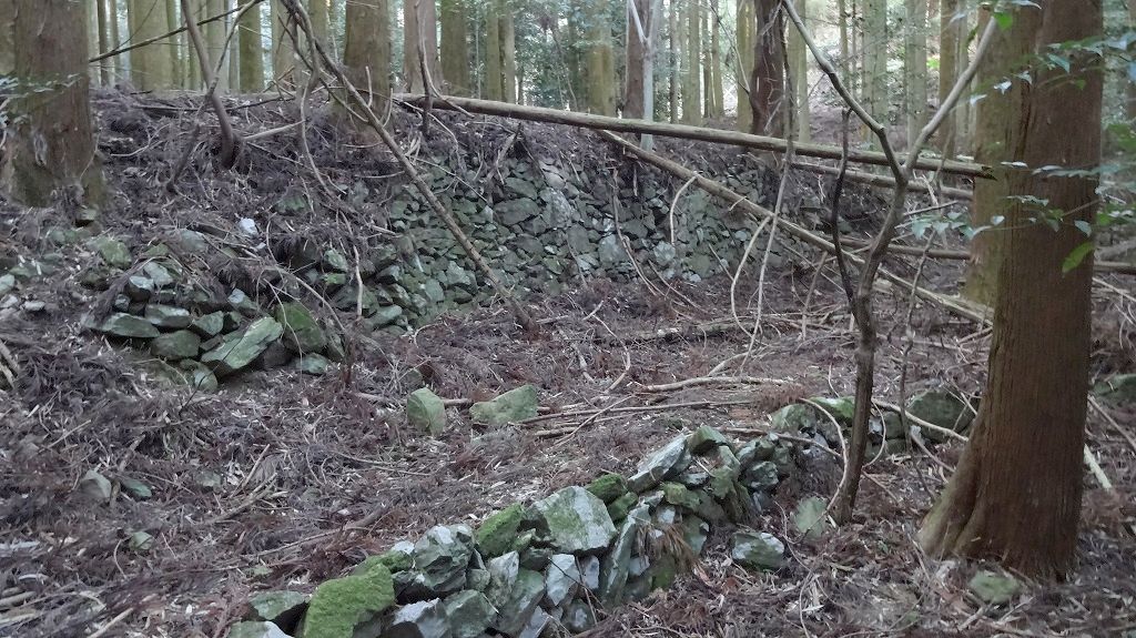 屋敷跡と道