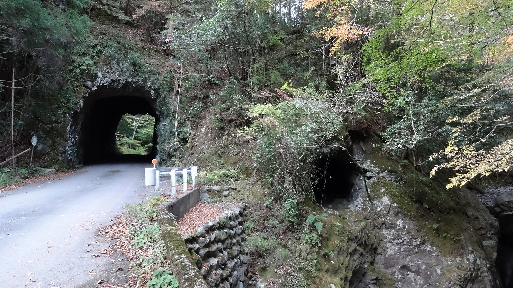 道中の隧道