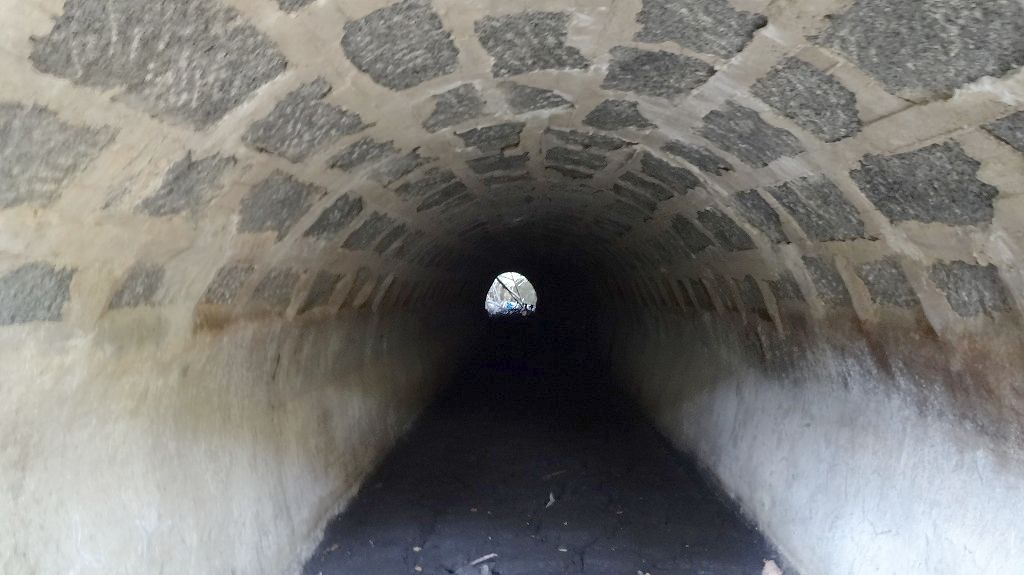 第一隧道　内部