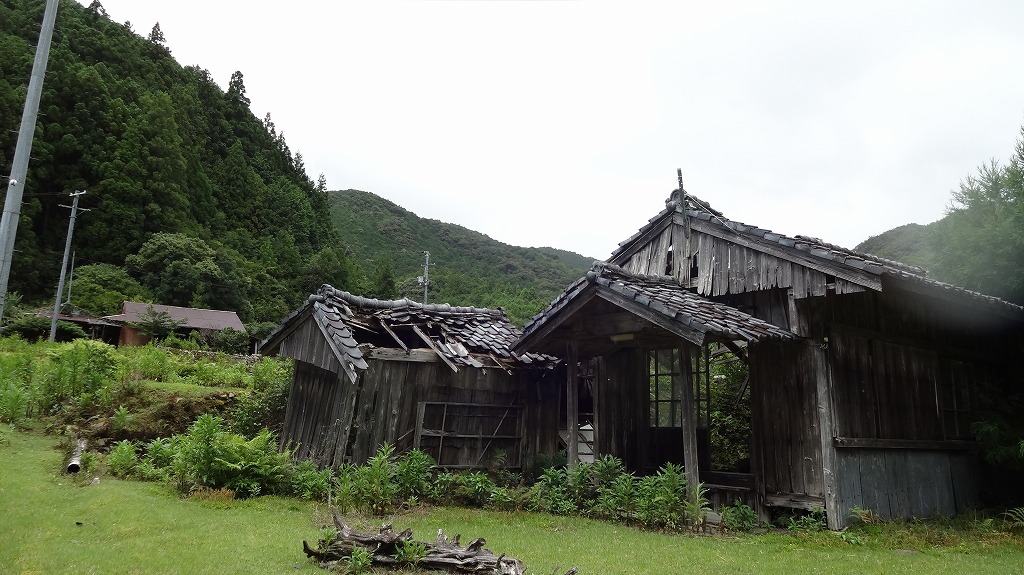 集落　廃屋1